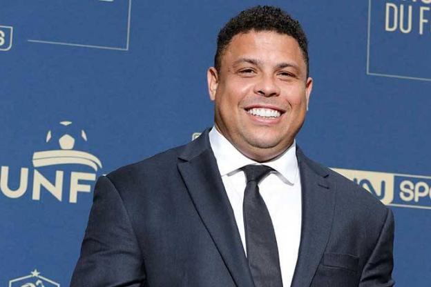 footballeur brésilien Ronaldo